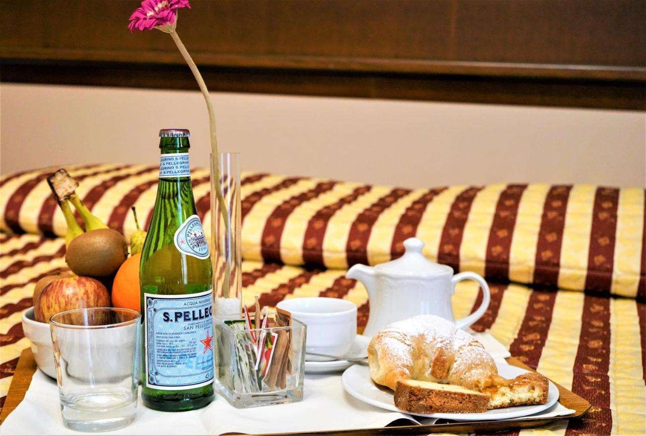 Bes Hotel Papa ซานเปลเลกรีโน แตร์เม ภายนอก รูปภาพ